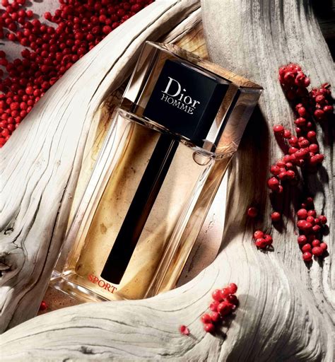 กางเกงย นส dior homme pantip|รีวิว Dior Homme Sport 2021 .